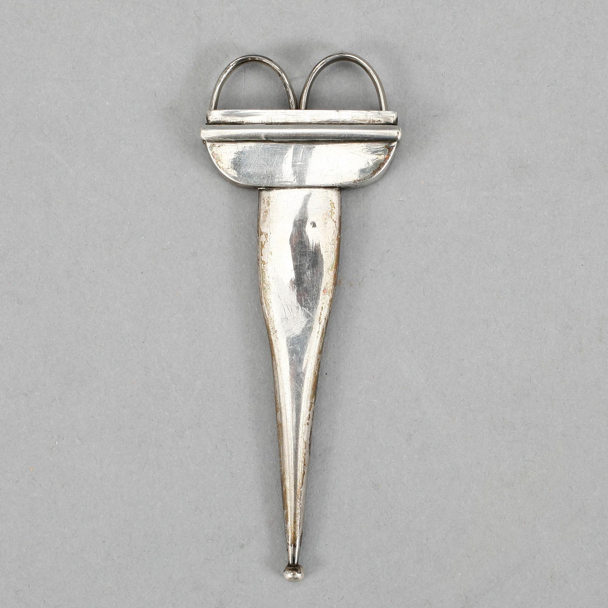 SAXFODRAL, Silver, 1800-tal. Otydliga stämplar. Tot vikt 20 gram.