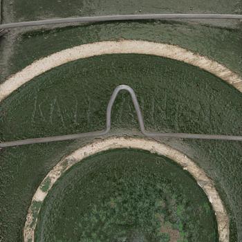 Birger Kaipiainen, koristelautanen, signeerattu Kaipiainen Arabia.