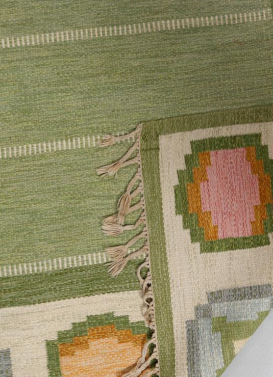 Matta, rölakan, Ingegerd Silow, 277 x 195 cm, monogramsignerad, 1900-talets andra hälft.
