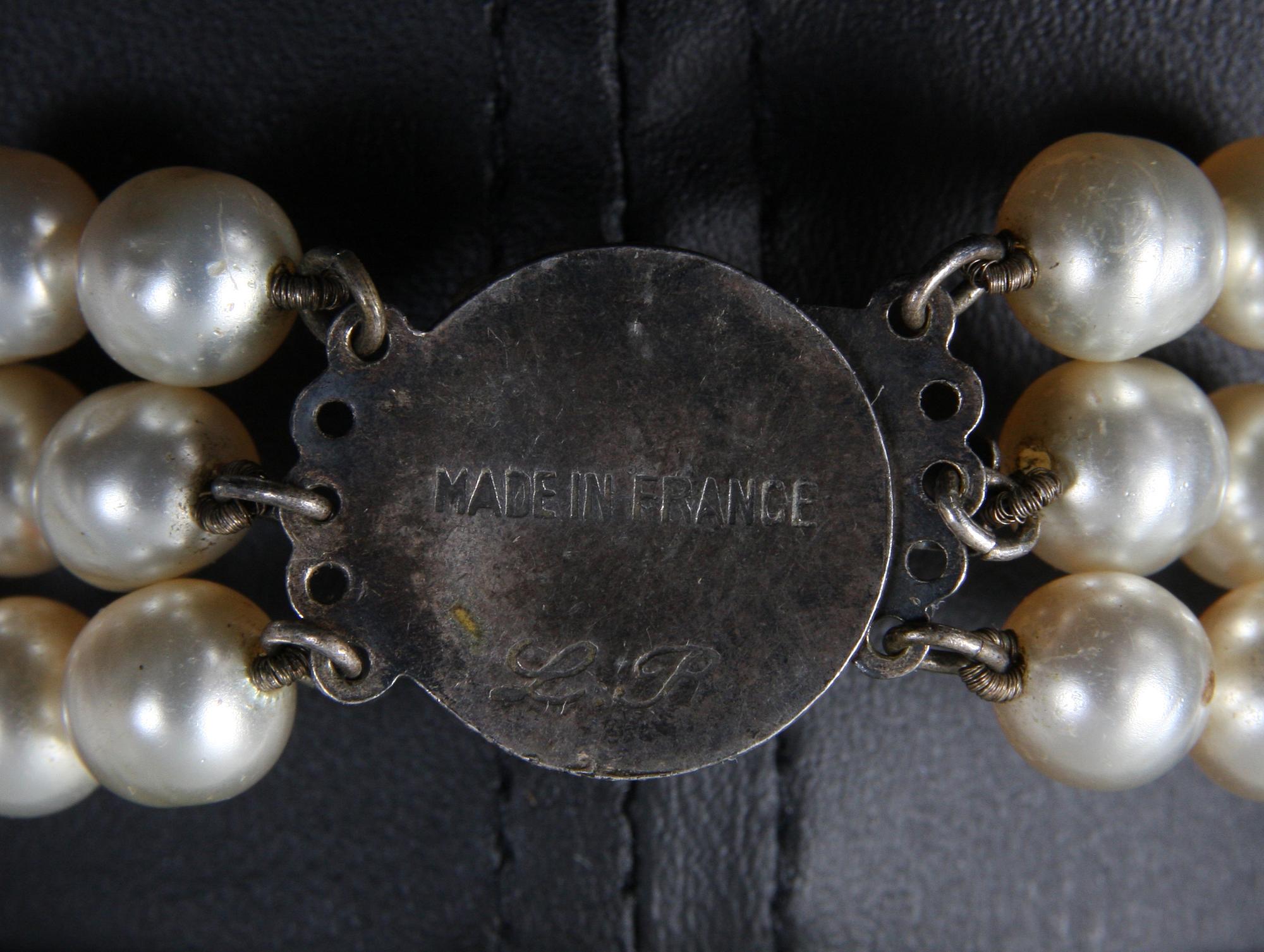 HALSBAND, 1900-tal.