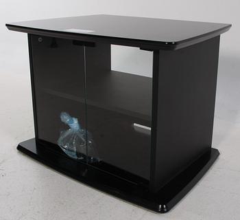 STEREOBÄNK.