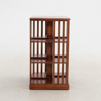 Book carousel, mahogany, 20th century.