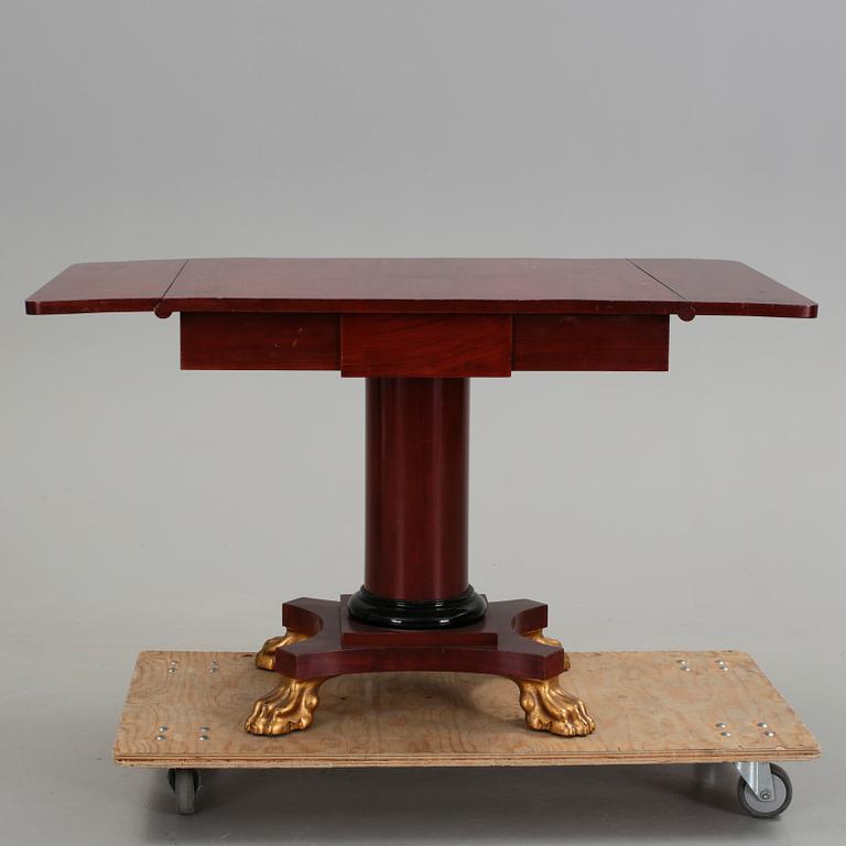 KLAFFBORD, empirestil, 1900-tal.