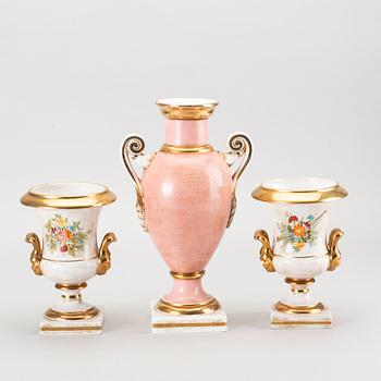 Three mid 20th century ceramic urns from Zaccagnini, Firenze Italy.