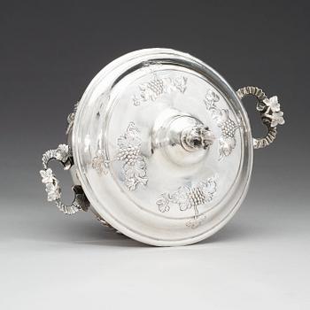 TERRIN med lock, icke identifierad mästarstämpel, sannolikt Breslau 1750-tal.