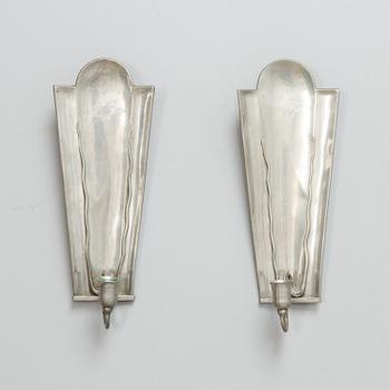 A pair of Finnish 1930s sconces for Taidetakomo Antti Hakkarainen.