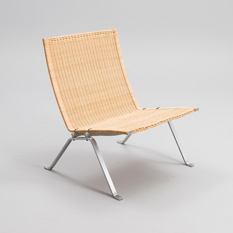 LOUNGE CHAIR BY POUL KJAERHOLM, "PK22", Fritz Hansen, Denmark 1988.