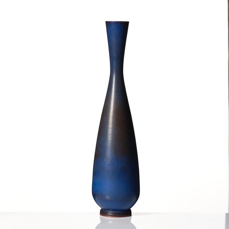 Berndt Friberg, a stoneware vase, Gustavsberg studio, Sweden 1960.