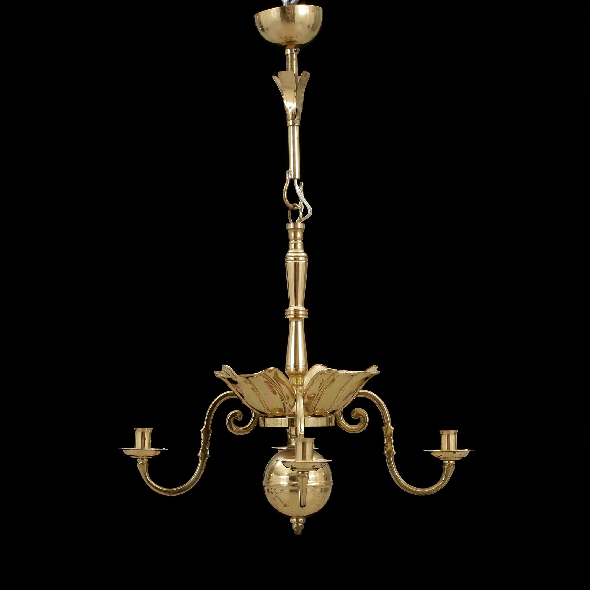 LJUSKRONA, mässing, barockstil, Lars Holmström, Arvika, 1950-tal. Stämpelsignerad. Höjd: 63 (ink ampel).