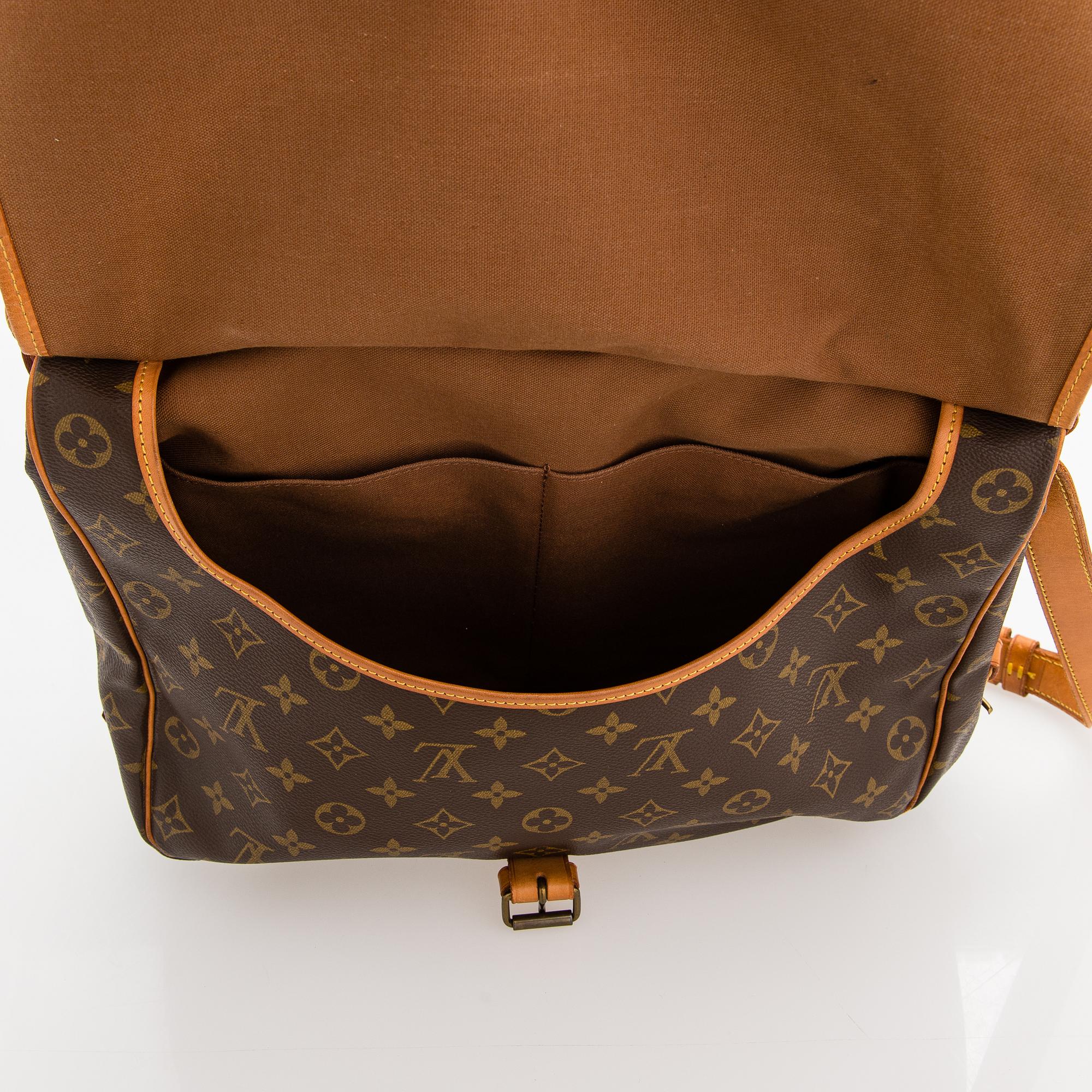 Louis Vuitton, "Saumur 35" väska.
