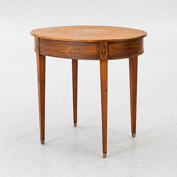 Sewing table, England, circa 1800.