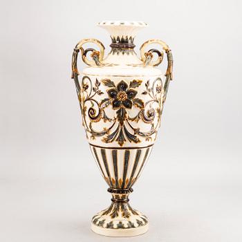 A Rörstrand majolica urn around 1900.