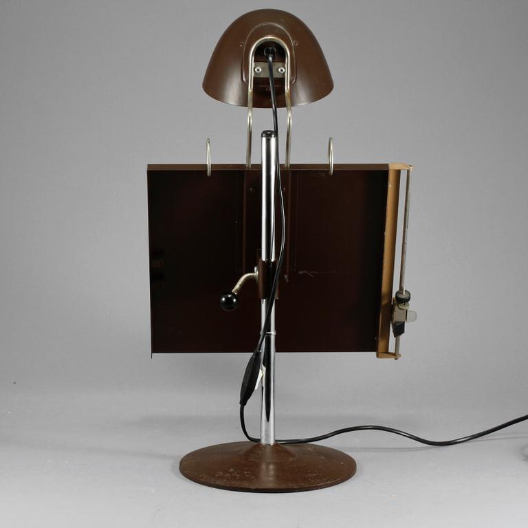 BORDSLAMPA, 1900-talets andra hälft.