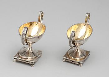 SALTKAR, ett par, silver, empir, Johan Henrik Lampa, Stockholm, 1810. Vikt ca 135 g.