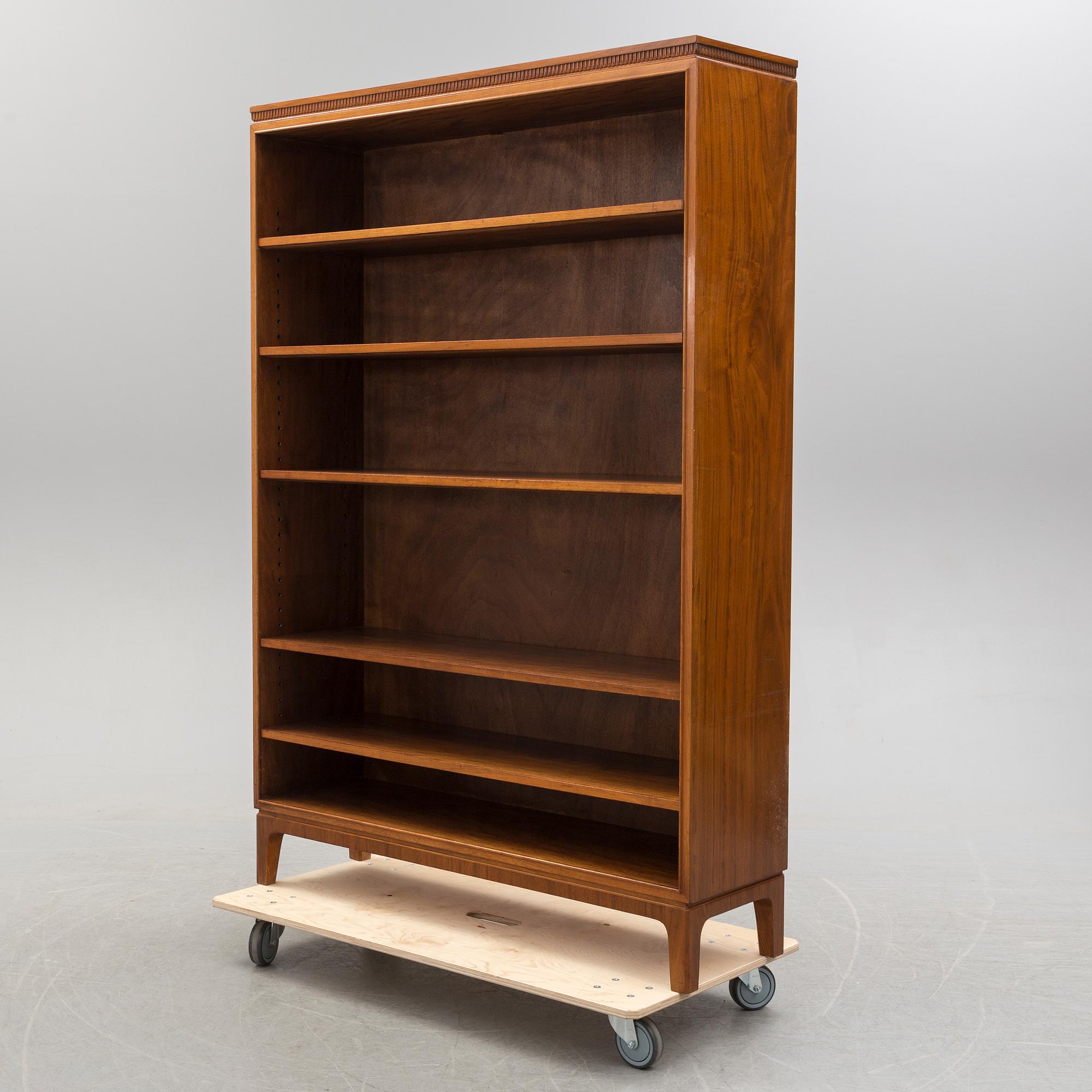 BOKHYLLA, 1900-talets mitt.