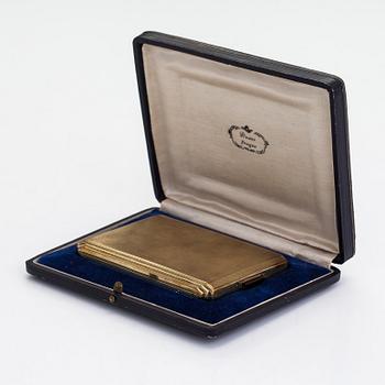 A art deco cogarette case made of 14K gold. Riemer, Czechoslovakia 1920s-30s.