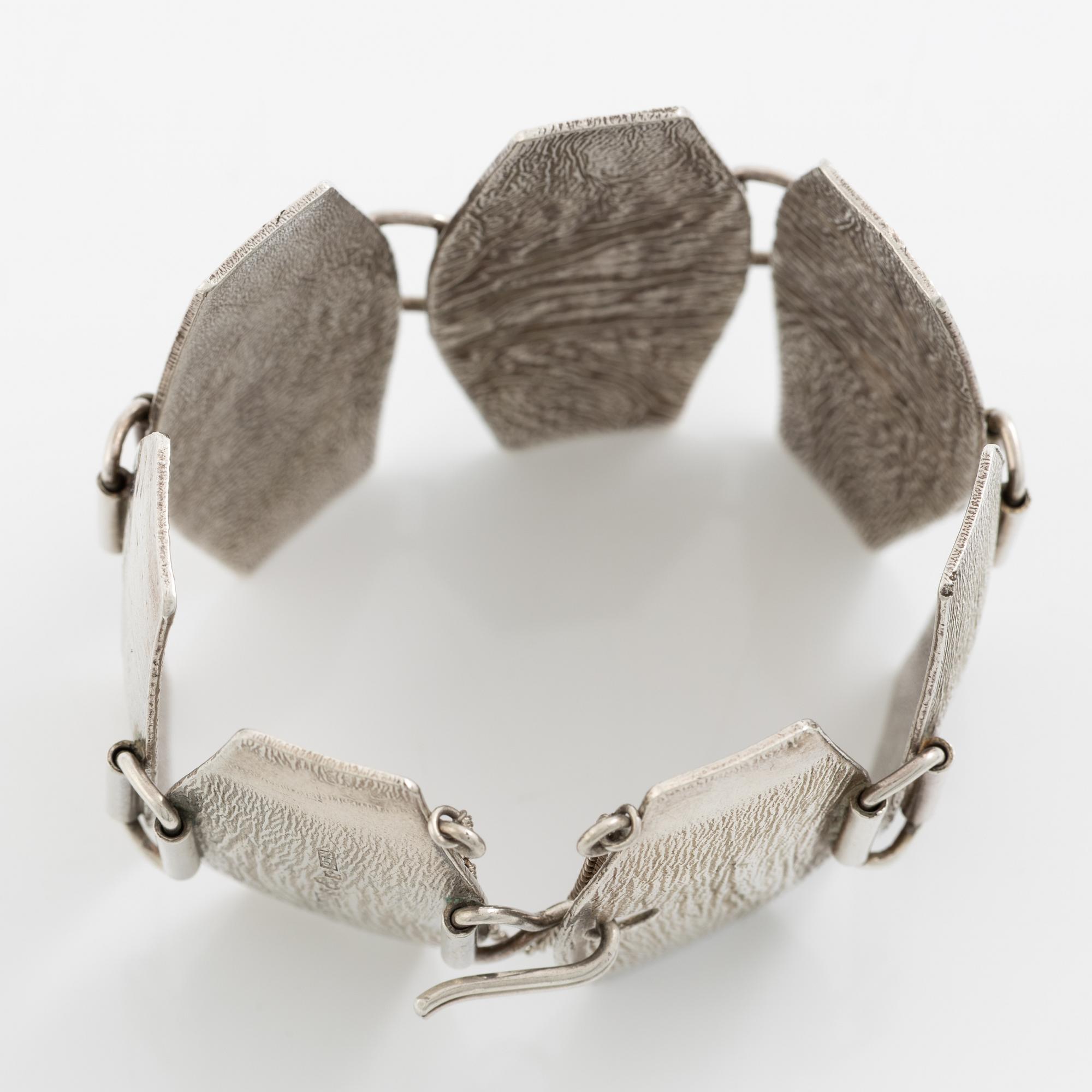 Ring and bracelet, silver, Waldemar Jonsson, blue for Stigbert.