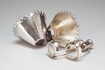 LJUSSKÄRMAR, ett par. Pläter, England.