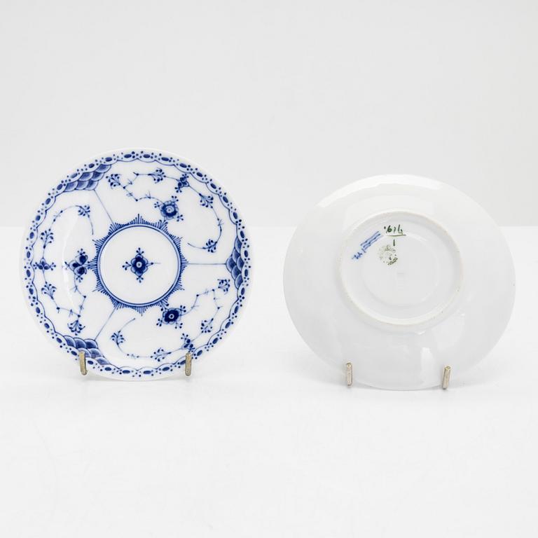 Kaffeservis, 19 delar, porslin, "Musselmalet", Royal Copenhagen, Danmark.