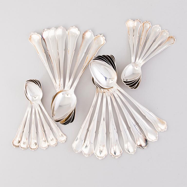 BESTICKUPPSÄTTNING, 51 delar, silver "Chippendale", 1900-talets slut.