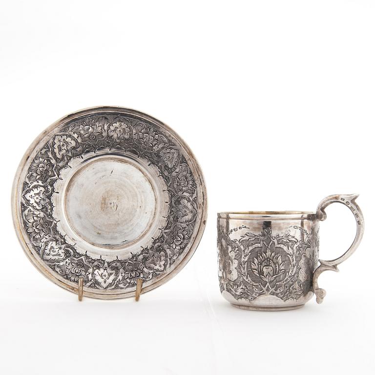 MOCCAKOPPAR, 6 st, silver, orientaliska, bär finska kontrollstämplar Suomen Kellosepät, Helsingfors 1953. Vikt ca 570 g.