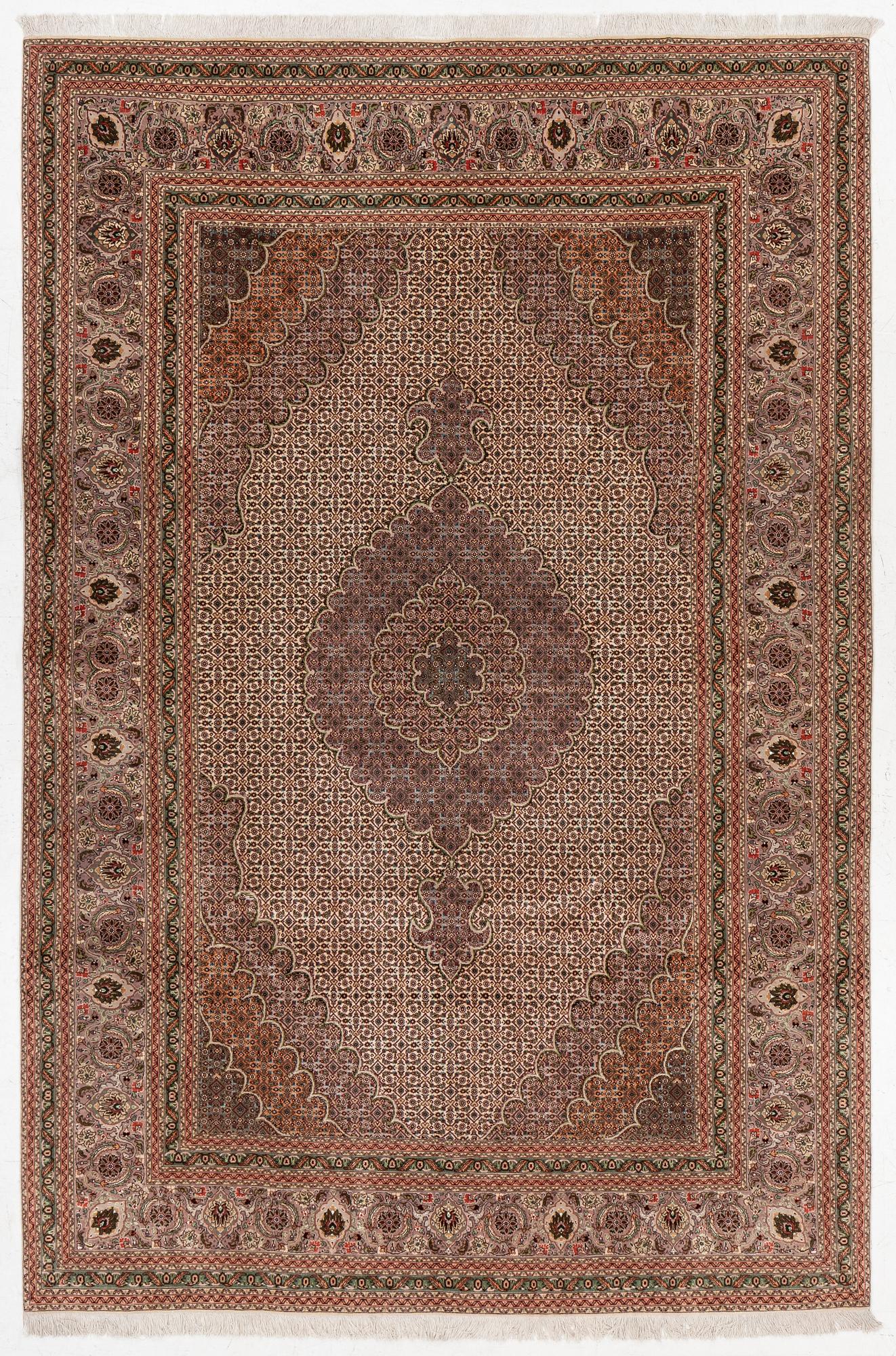 Carpet, Tabriz, approx. 300 x 200 cm.