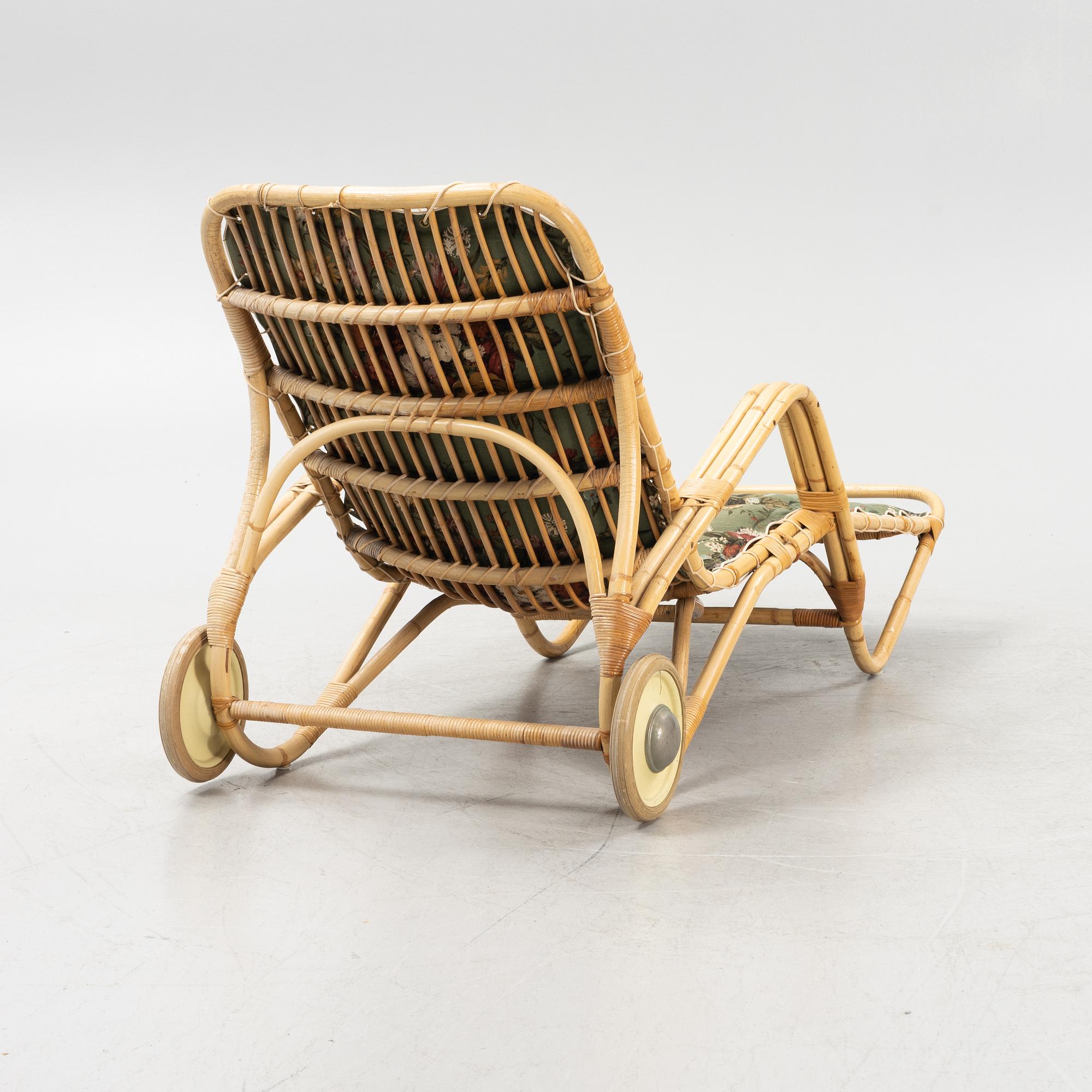 A four-piece furnture group, second half of the 20th century.