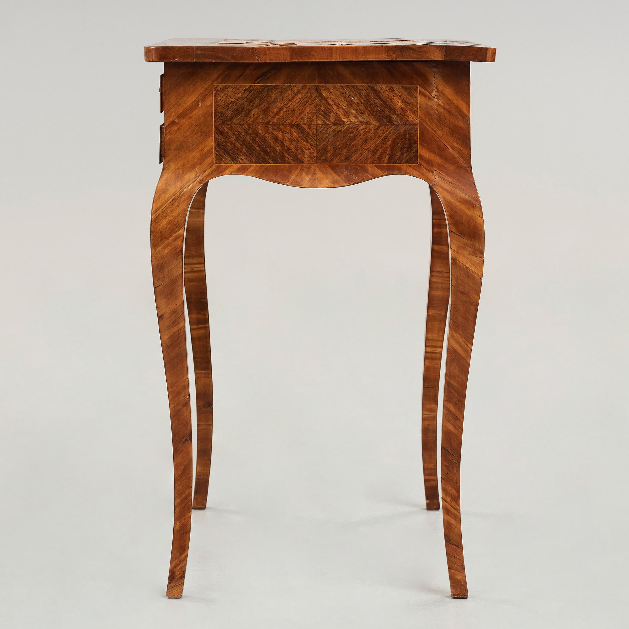 BORD, svenskt stockholmsarbete, 1700-talets andra hälft, rokoko.