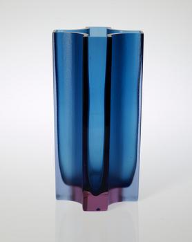 772. Tapio Wirkkala, A Tapio Wirkkala blue glass vase, Iittala, Finland 1966-69, model 3512.