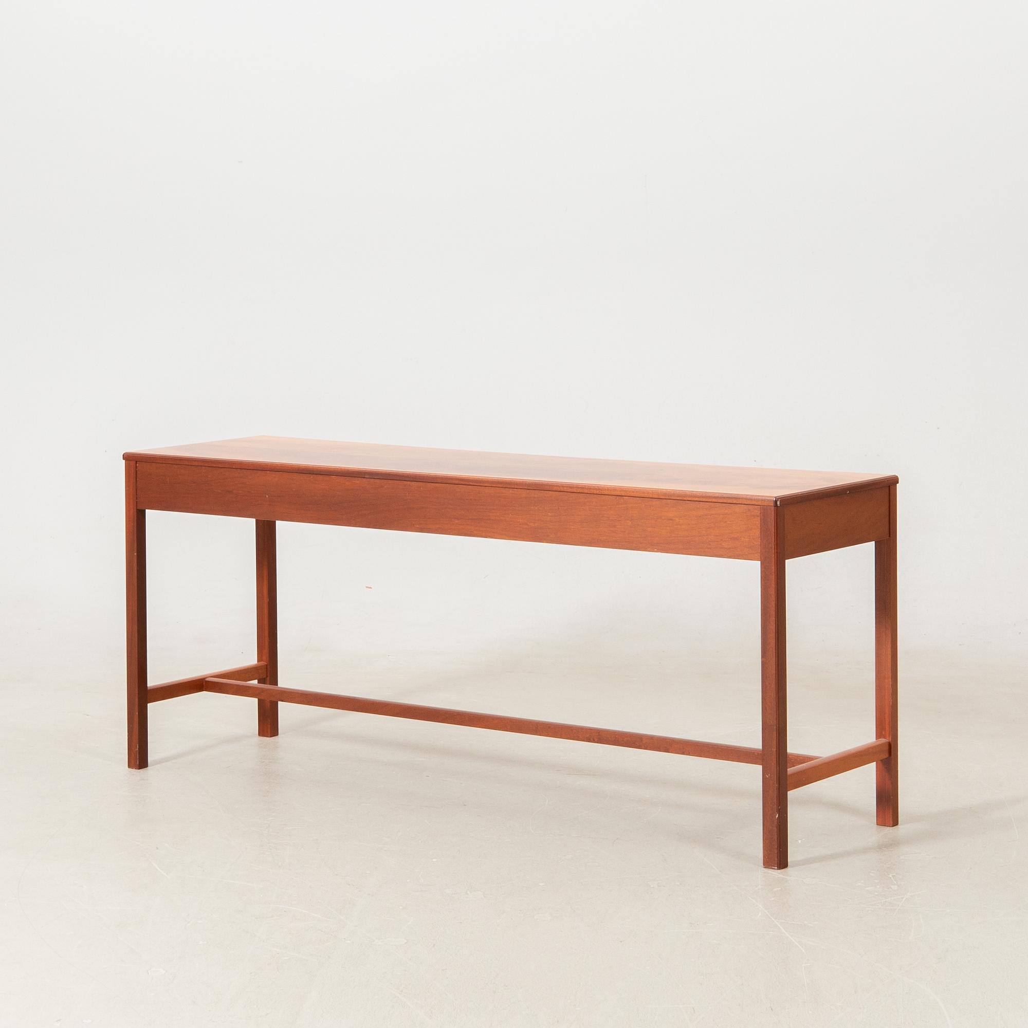 Josef Frank, sideboard, model 821, Svenskt Tenn.
