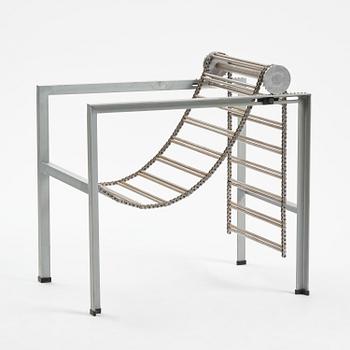 Paolo Pallucco, & Mireille Rivier, fåtölj, "Barba D'Argento", Pallucco, Italien, efter 1986.