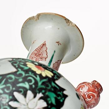 Kendi, porslin. Qingdynastin, Qianlong (1736-95).