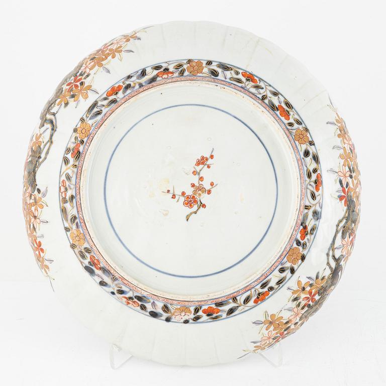 Skålfat, ett par, porslin, Japan, Meiji (1868-1912).