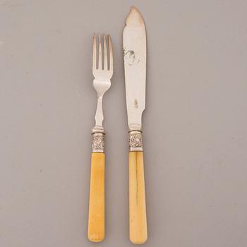 FISH FLATWEAR, 24 st, silver plated and bone, Sheffield, England, 1901.