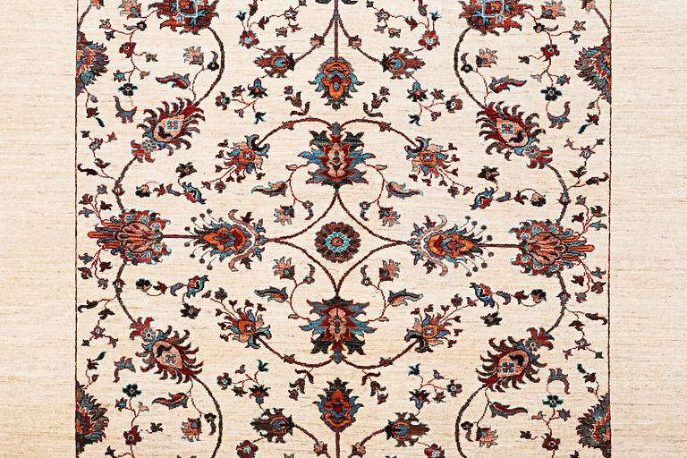 A carpet, Ziegler Ariana, ca 300 x 206 cm.