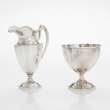 Kaffe- och teservis, 5 delar, silver, på försilvrad bricka, USA, sannolikt 1930-tal.