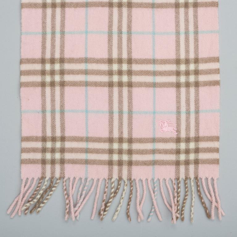 HALSDUK, Burberry.