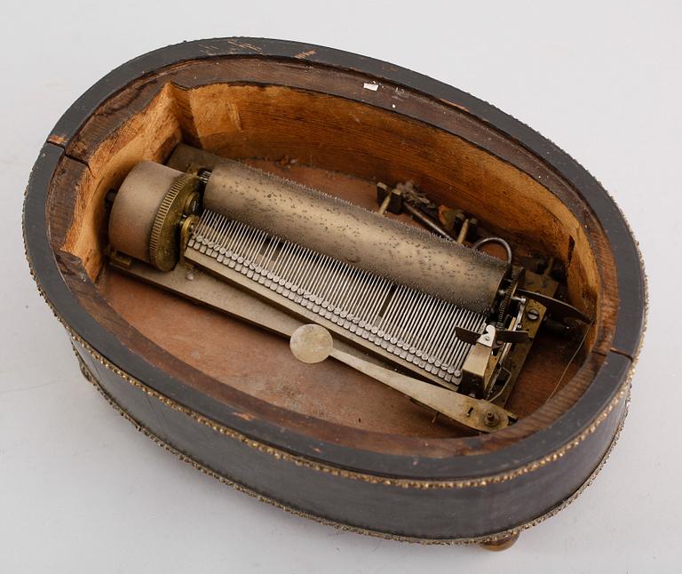 BORDSPENDYL, empire, Frankrike, 1800-talets första hälft.