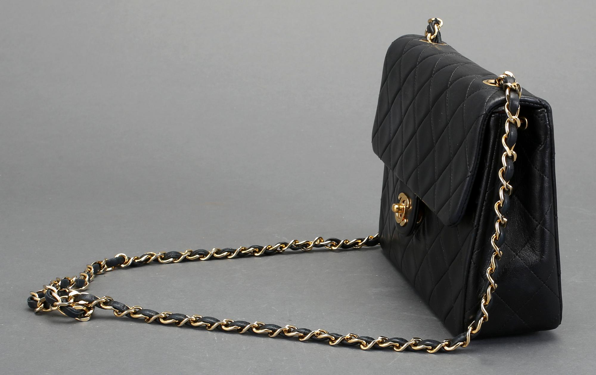VÄSKA, Chanel.