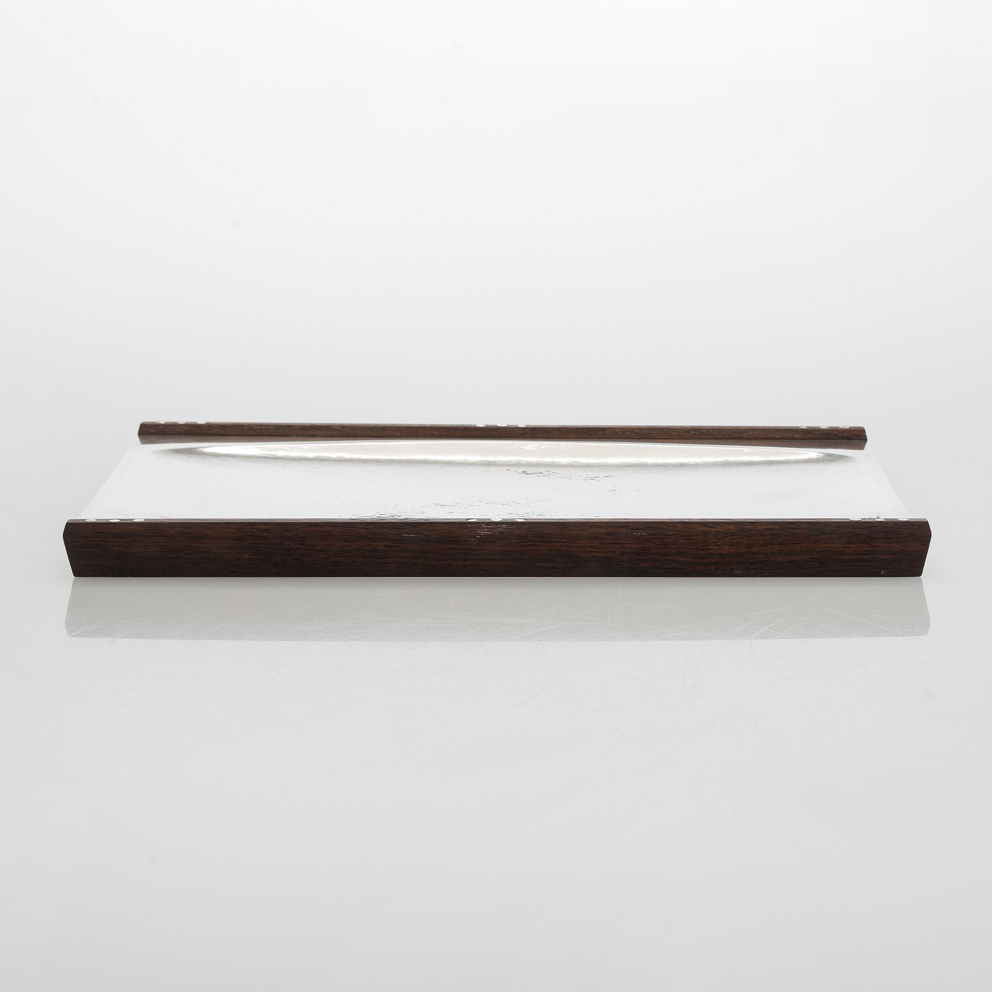 Tapio Wirkkala, leipäkori, hopea ja palisanteri, TW 185, Kultakeskus, Hämeenlinna 1964.