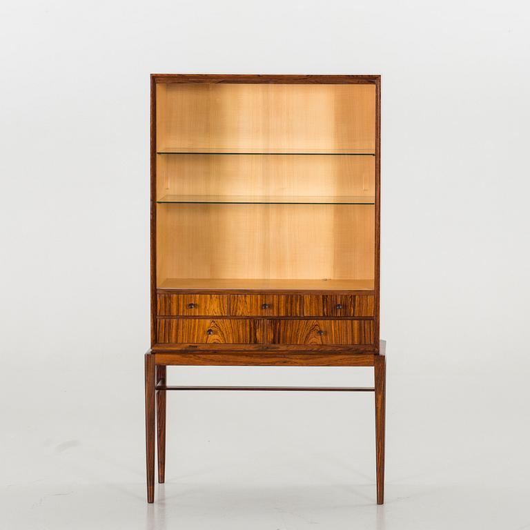 A vitrine cabinet by Svante Skogh for Seffle Möbelfabrik, second half of the 20th century. CITES-certificate.