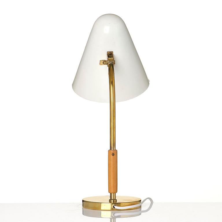 Paavo Tynell, a table lamp model "5233", Idman, Finland, mid-20th century.