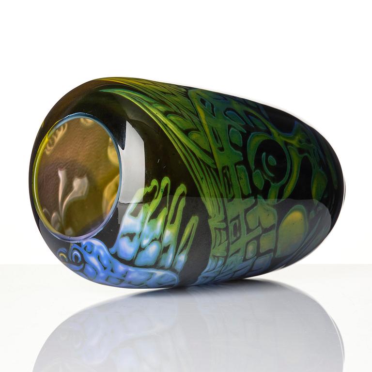 Eva Englund, a graal glass vase, Muraya, Sweden 1993.