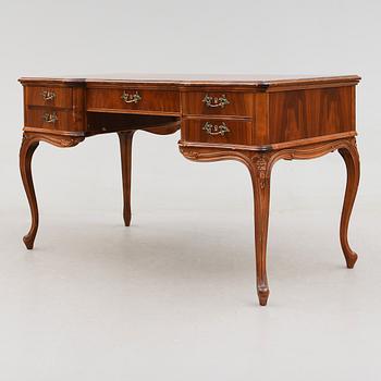 SKRIVBORD, rokokostil, 1900-talets mitt.