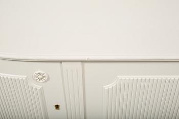 SIDEBOARD, gustaviansk stil, 1900-talets andra hälft.