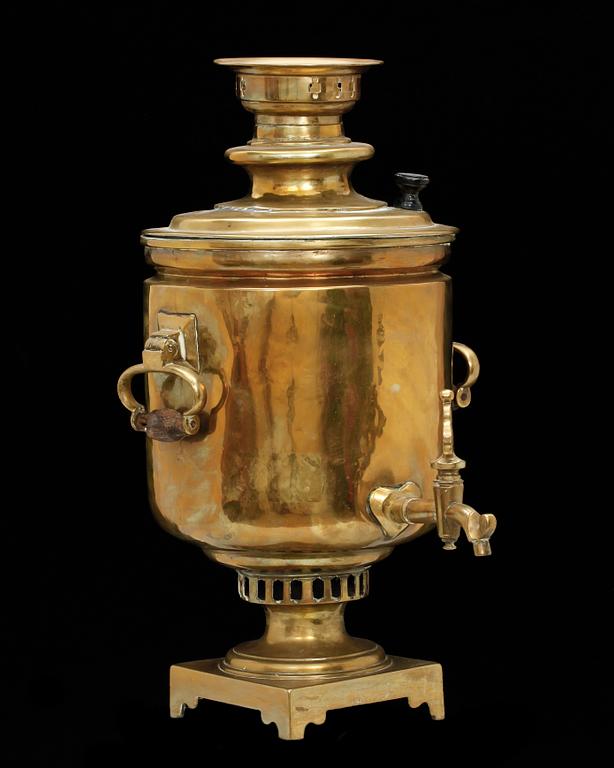 TESAMOVAR, mässing, Ryssland, 1800/1900-tal.