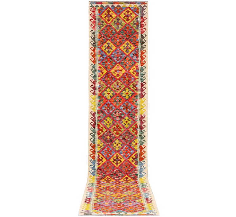 A runner carpet, Kilim, c. 497 x 84 cm.