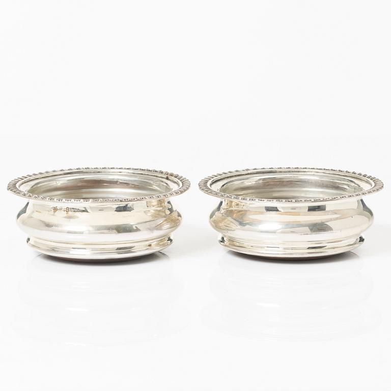 Coasters, a pair, silver, Birmingham, England, and shakers, a pair, silver, Norway.
