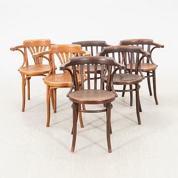 A set of six bent wood chairs by Thonet from the first half of the 20th century.