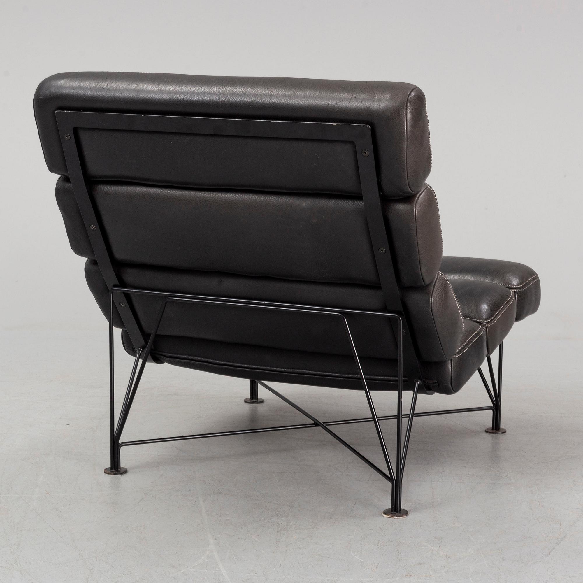 A 'Spider Lounge' easy chair by Kenneth Bergenblad.